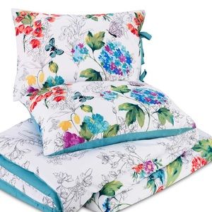The Pioneer Woman Teal King Comforter
Set